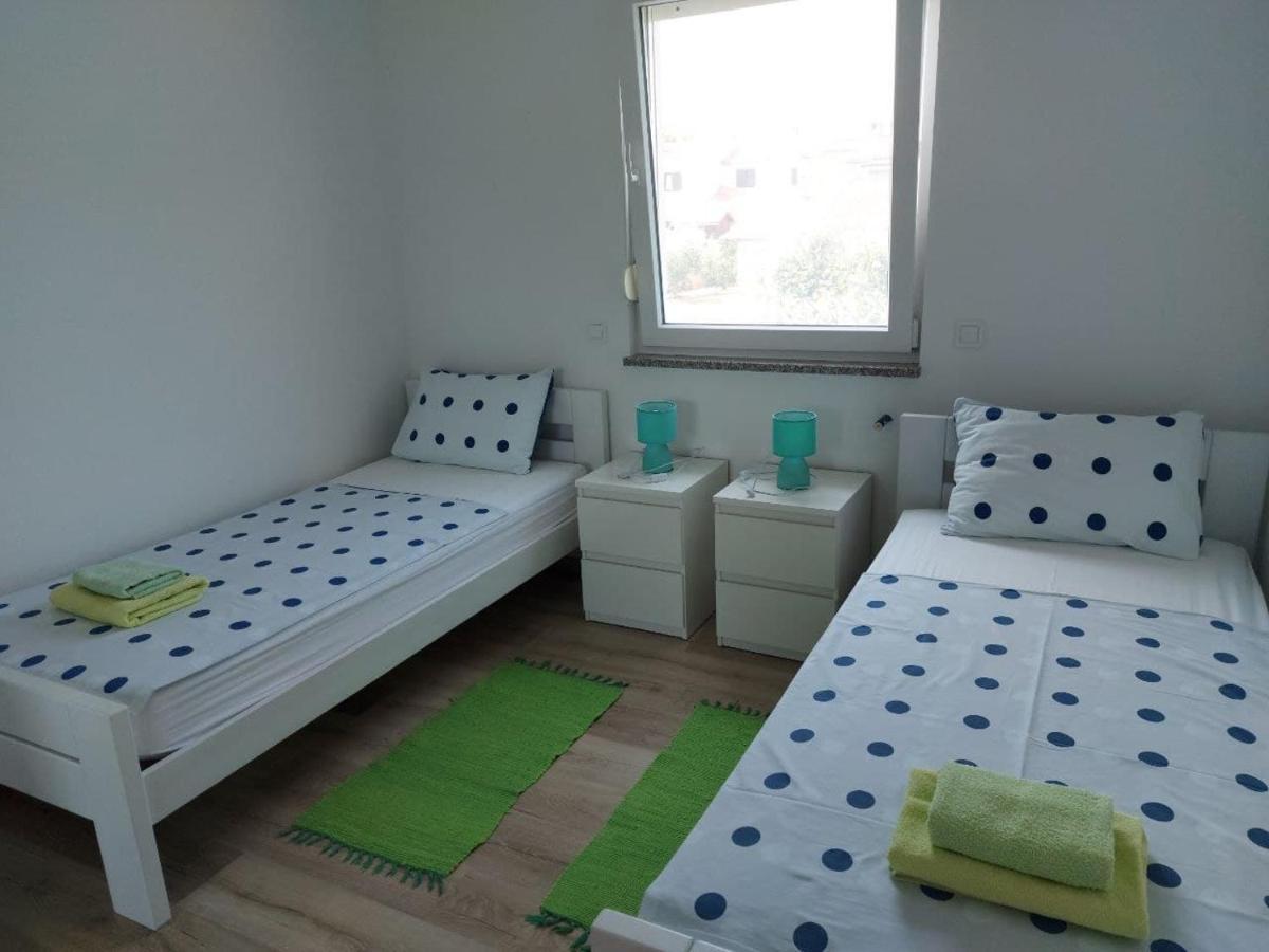 Bluegum Apartments Liznjan Bagian luar foto